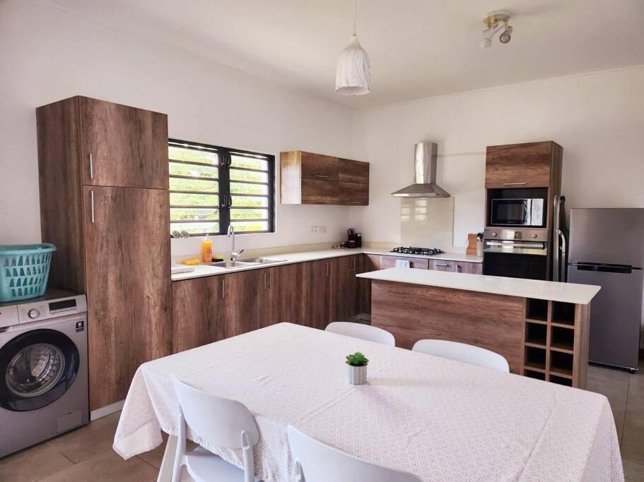 La Maison D'Isa Albion Luaran gambar